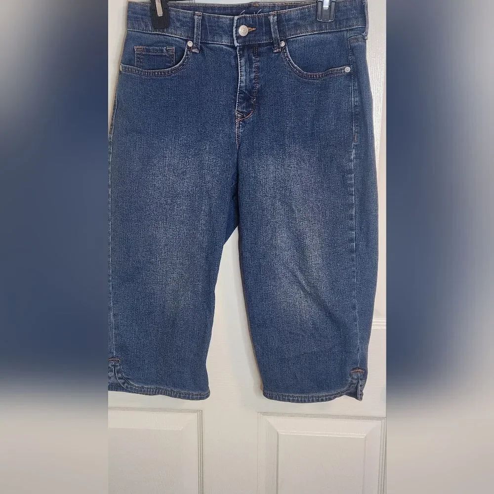 Gloria Vanderbilt 8 Capri Classic Dark Blue Denim Zipper Women's Cropped Jeans